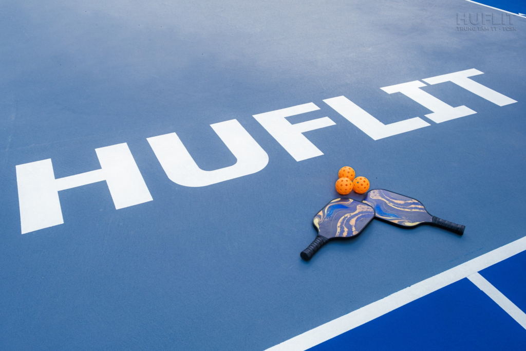 Pickleball tại HUFLIT